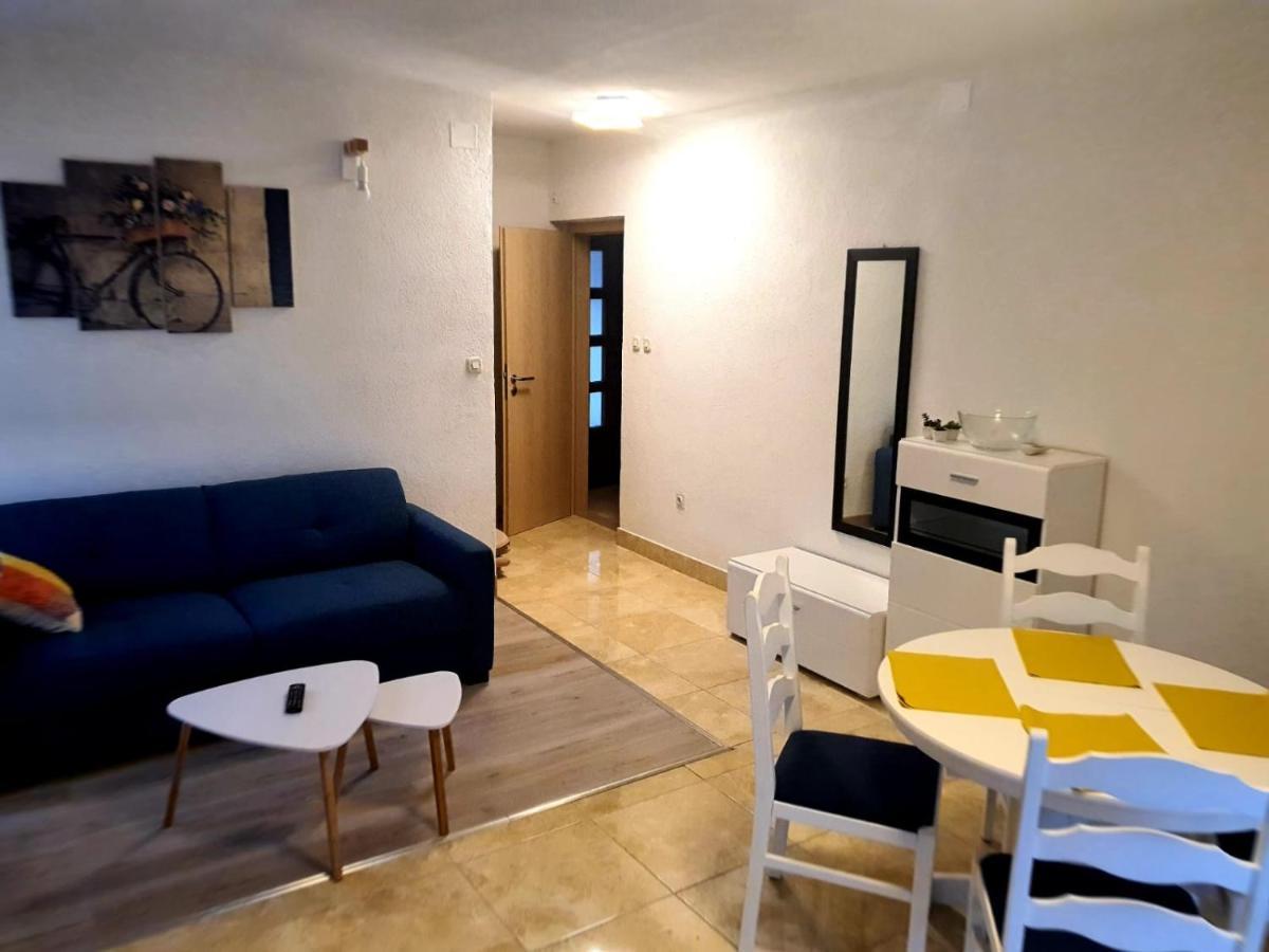 Buktenica Apartment