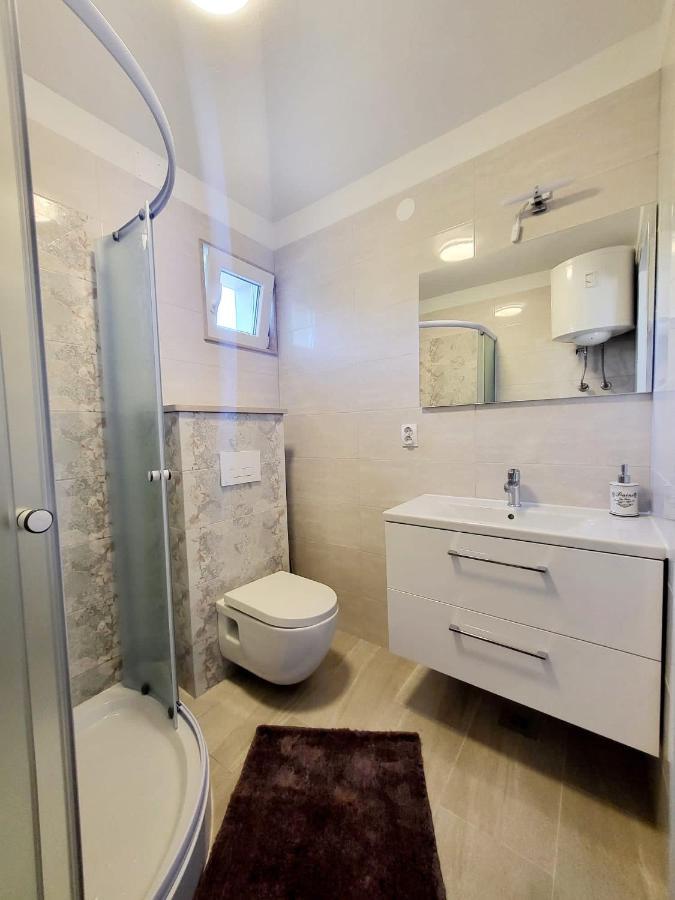 Apartment Buktenica *