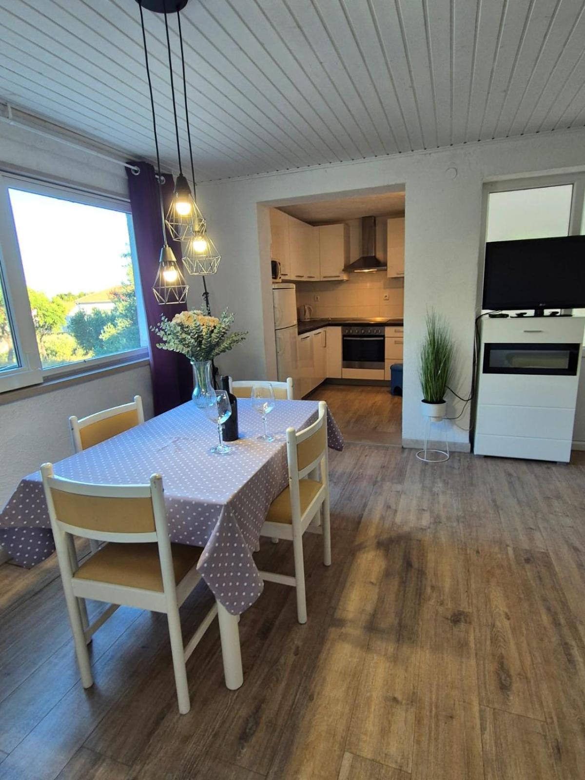 Buktenica Apartment *